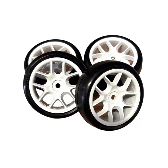 RI-36086 Ride 1/10 Belted TR09 Slick Tyres 10 Spoke - White