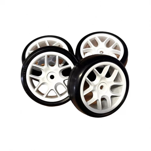 RI-36086  Ride 1/10 Belted TR09 Slick Tyres 10 Spoke - White